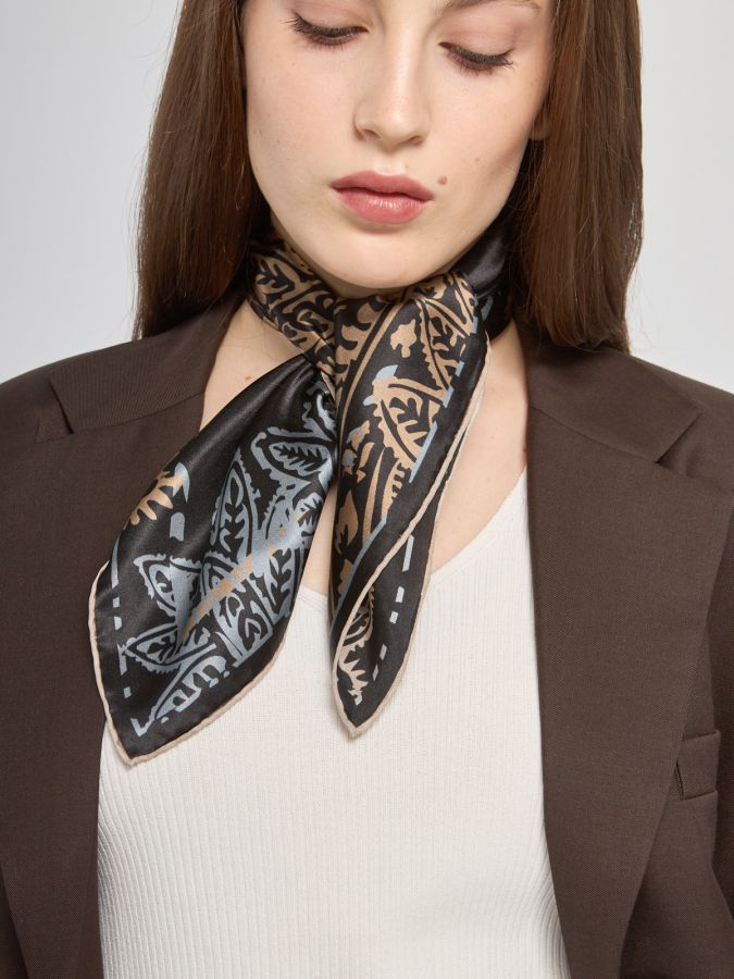 Платок женский шелк 53х53 SS03-8383-01 ELEGANZZA