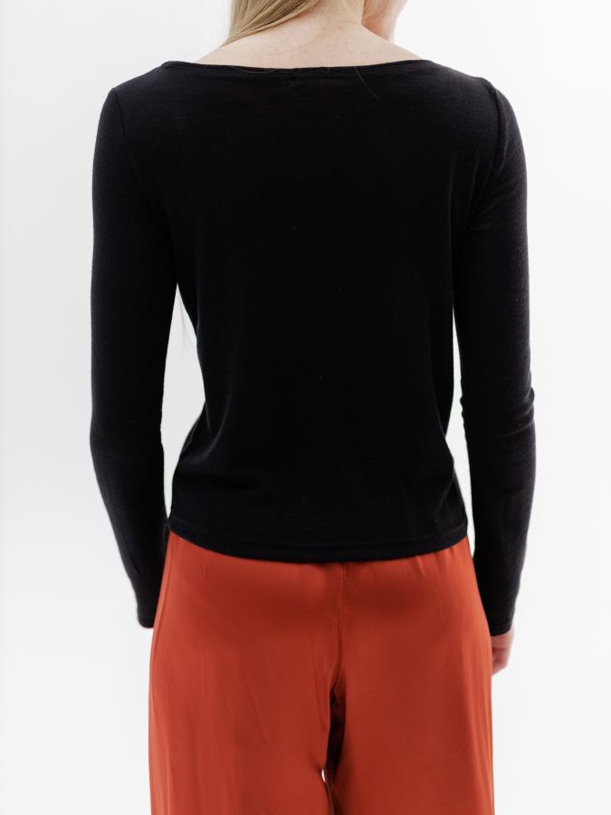 Лонгслив из мериноса черный