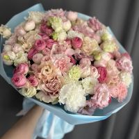 Большой сборный букет