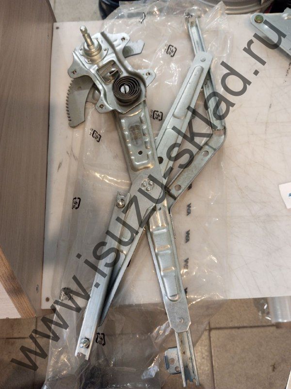 Механизм стеклоподъемника nqr90/npr75/nmr85/fsr90/fvr34 механический лев