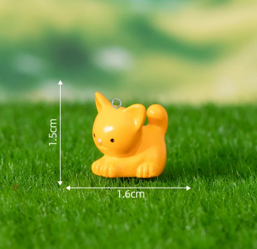 Подвеска фигурка Котенок  из полимерной смолы 16х15 мм  IYOE.F.1615