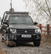 Фары светодиодные, вариант III, на Мицубиси Паджеро 4