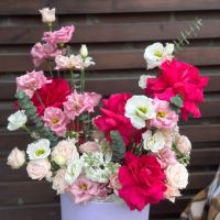 Большая яркая композиция в коробке