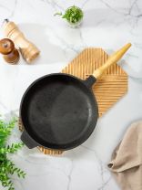 Сковорода чугун, 22 см, Гурман, DavrMetall, съемная ручка, с деревянной ручкой, индукция