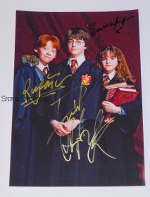 Автографы: Дэниэл Рэдклифф, Руперт Гринт, Эмма Уотсон. "Гарри Поттер"