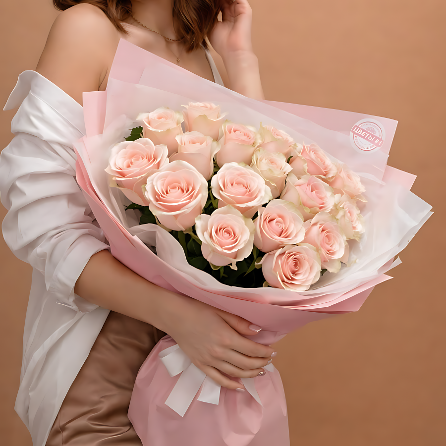 Розовые розы Эквадор с крупным бутоном от 11 штук