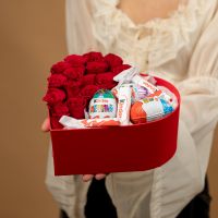 Сердце красное с киндерами размер S