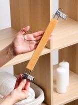 Вешалка для брюк и юбок, 34 см, дерево, с зажимами, Марья Искусница, LH044