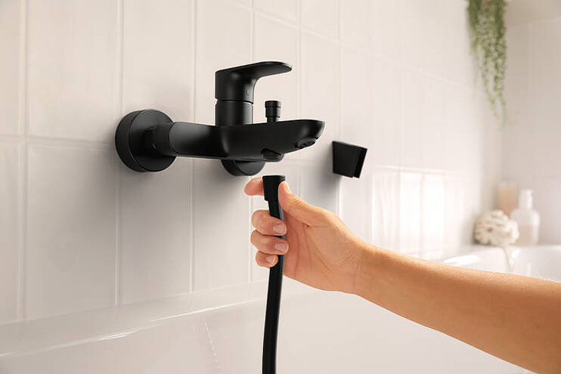 Смеситель для ванны Hansgrohe Rebris S, черный матовый 72440670