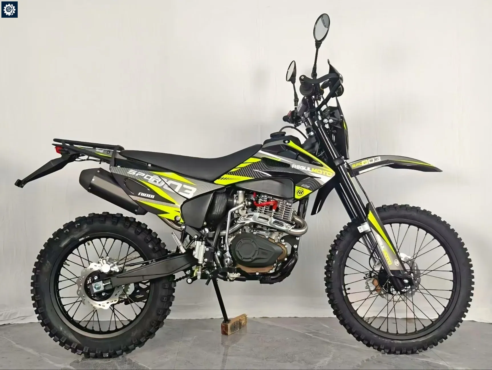 Regulmoto Sport 003 Ultra (2026) вид справа