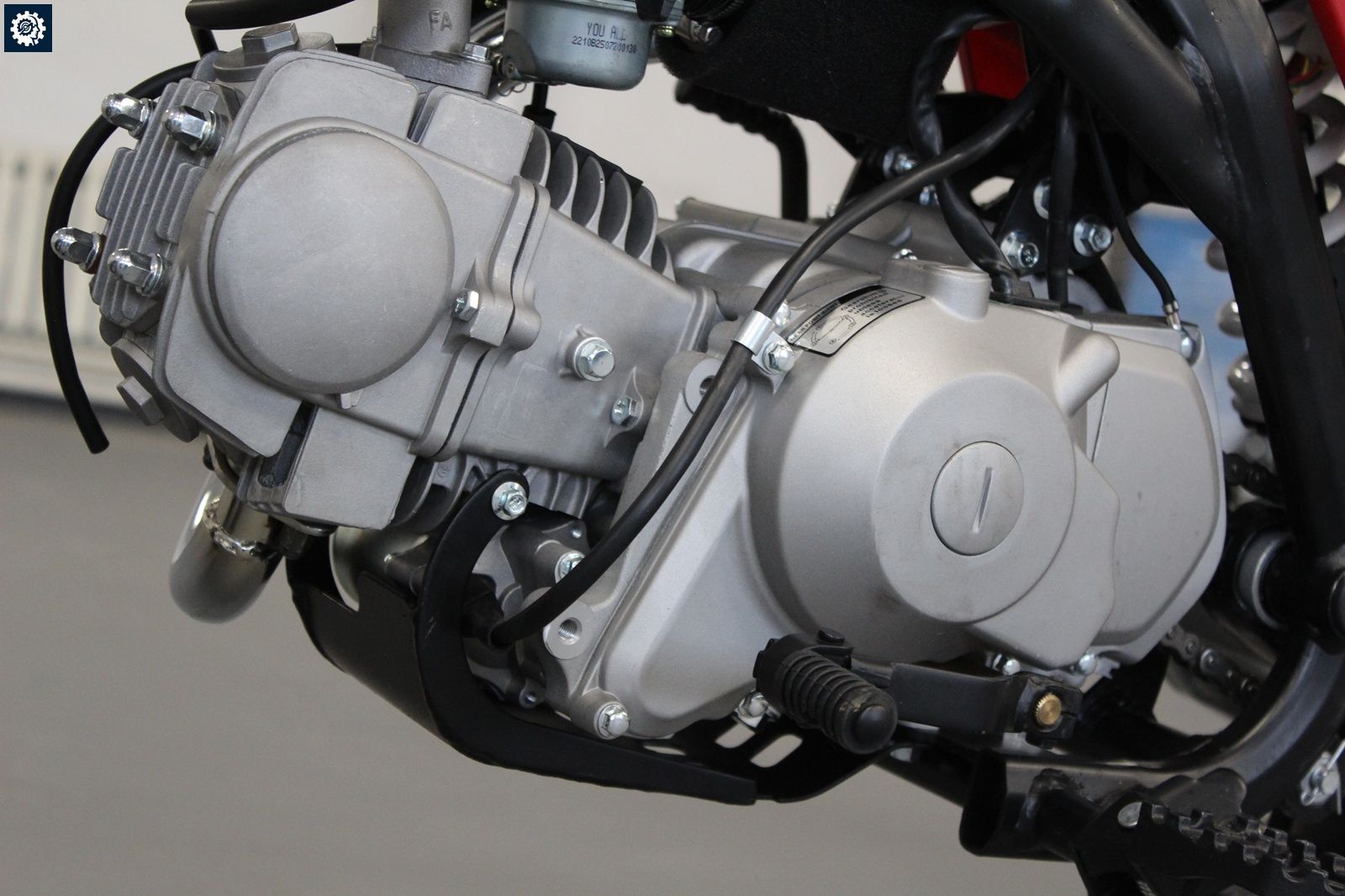 Открытый двигатель YX 125