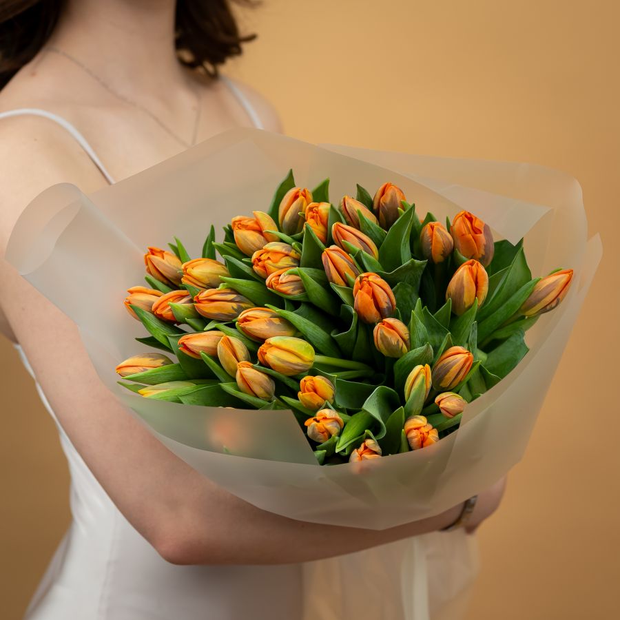 Тюльпаны оранжевые от 15шт