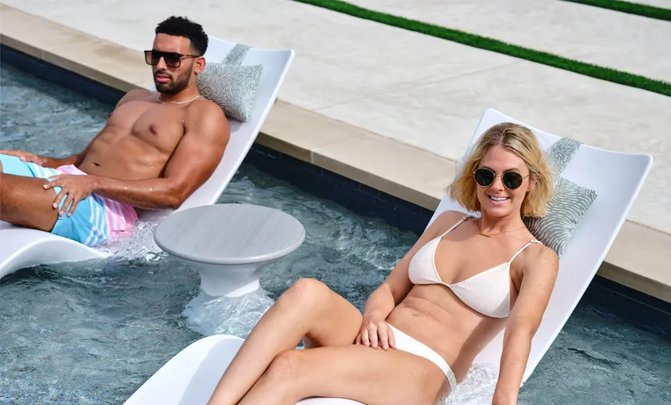 Столик для бассейна Ledge Lounger Lowbin ФОТО