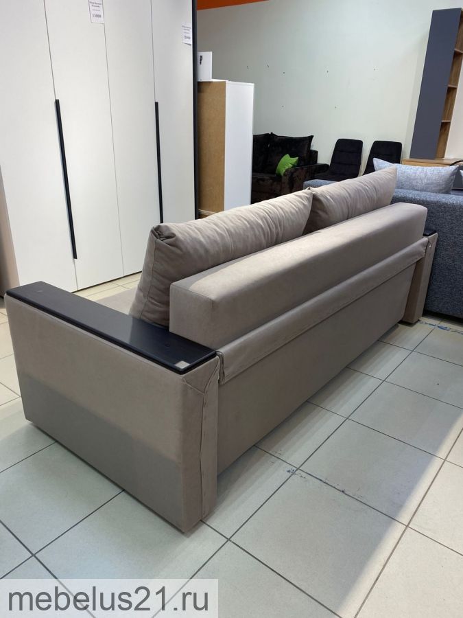 Диван прямой Лира с подлокотником