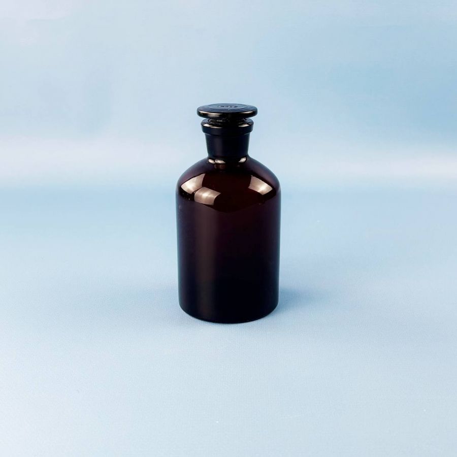 Склянка (штанглас) Labdevices, 500 мл, темное стекло, с притёртой пробкой, узкое горло