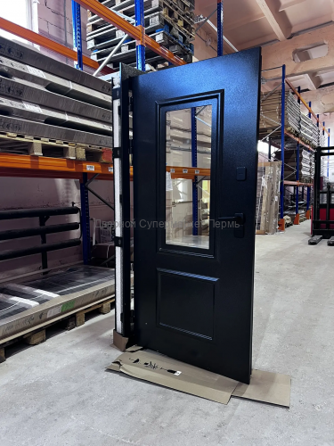 Входная металлическая дверь Винтер Панорама ТЕРМО СО СТЕКЛОПАКЕТОМ