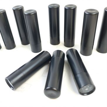 помады с логотипом в москве