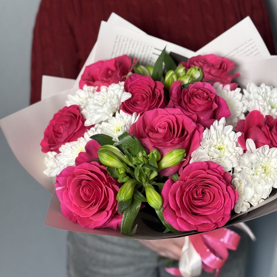 Букет с розами Пинк Флоид