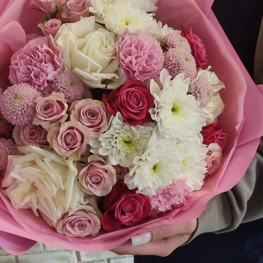 Букет розово белый