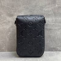 Сумка Louis Vuitton