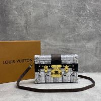 Сумка клатч Louis Vuitton