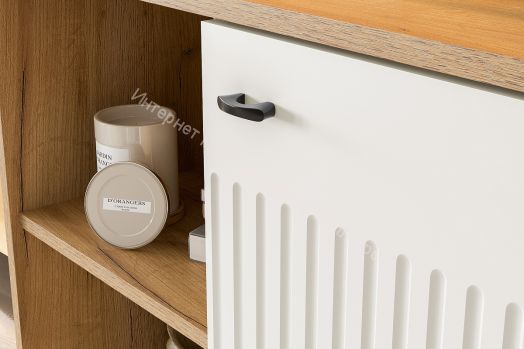 Шкаф трёхстворчатый Милан с зеркалом Дуб Золотой/Белый Матовый