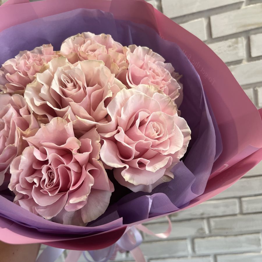 Французские розы Пинк Мондиаль 7шт