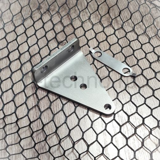 Кронштейн крепления рулевой тяги мотора Mercury F40/50/60EFI,  893696