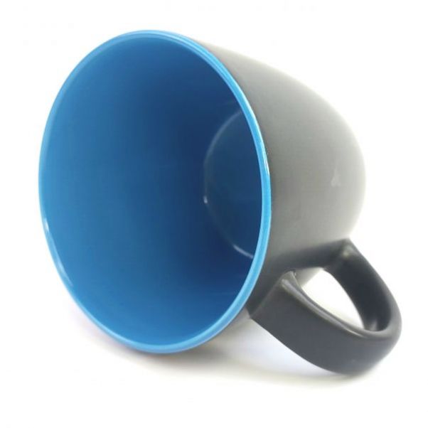 Кружка INTRO черная с голубым