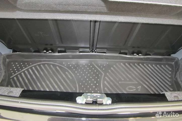 Коврик багажника Citroen C1, Peugeot 107, Toyota Aygo, Byd F0 C000000060 Peugeot-Citroen