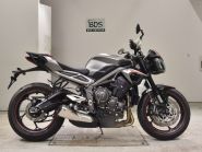 TRIUMPH STREET TRIPLE