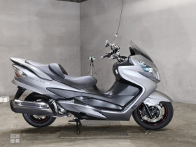 SUZUKI SKYWAVE 400SA