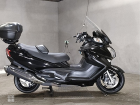 SUZUKI SKYWAVE 650LX