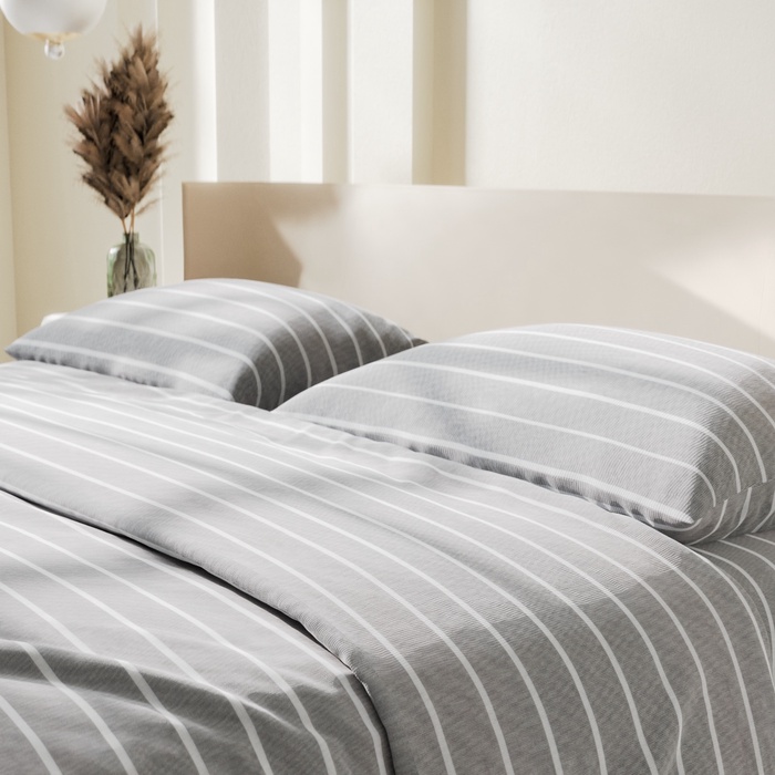 Постельное бельё Этель 1.5сп Gray stripes 143х215см,150х214см,70х70см-2 шт, 100% хлопок,поплин