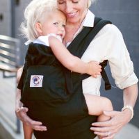 Bundle of Joy Ergobaby Carrier Organic Black