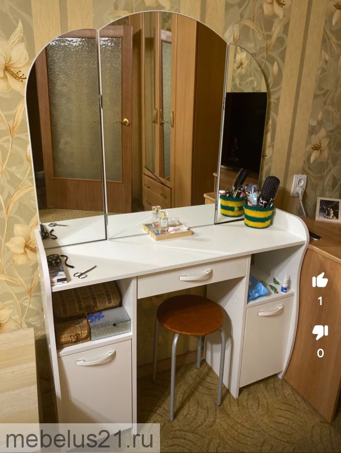 Стол туалетный София Т2 Белый ясень