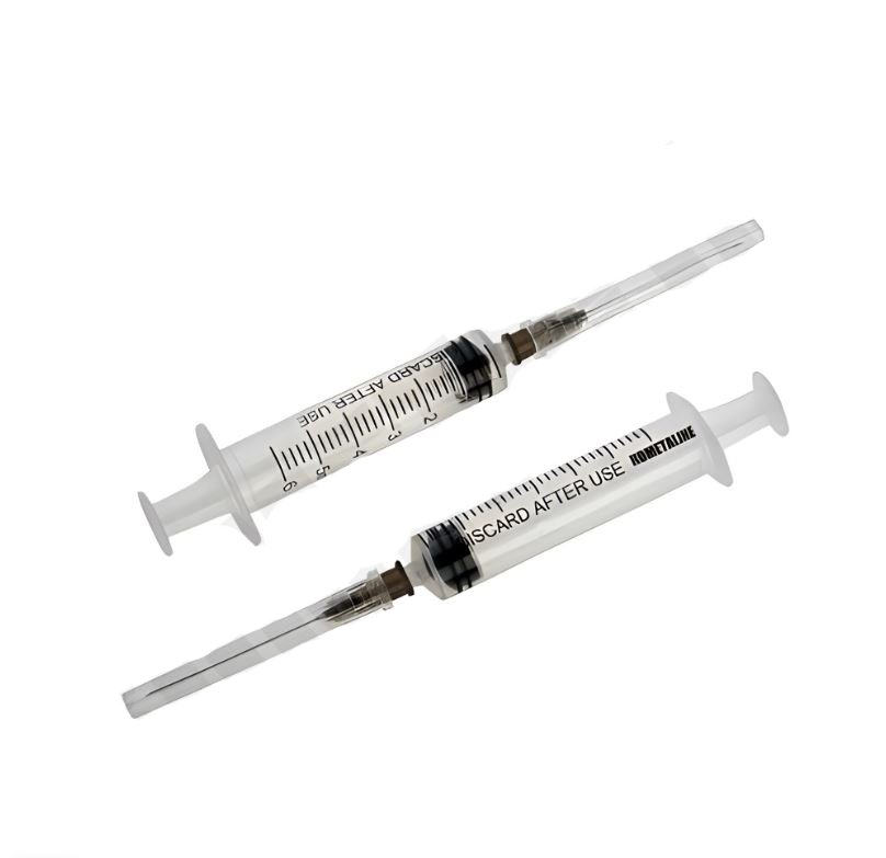 Шприц трехкомпонентный 5 мл с иглой 0,7х38