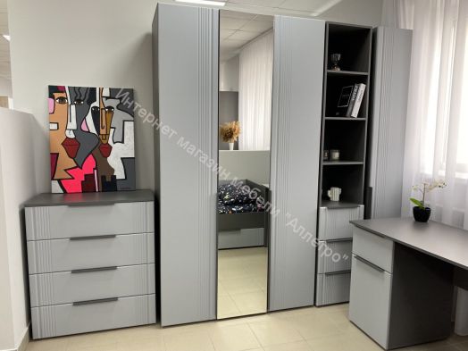 Комод с 4 ящиками "Вита"