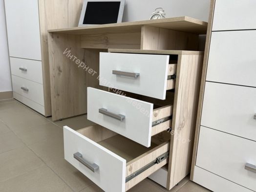 Стол письменный с одной тумбой "Милана"