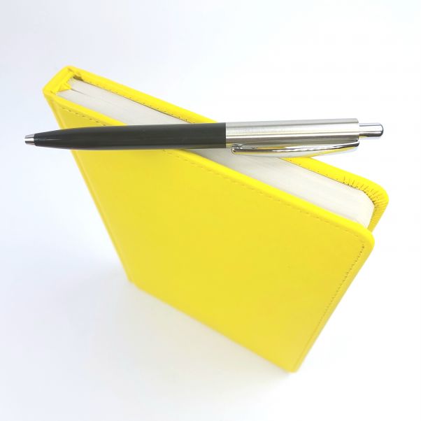 Набор Альянс желтый ежедневник и черная ручка